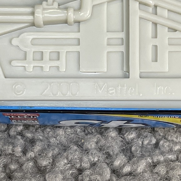 2000  Hot Wheels Pro Racing # 43 1:24 NASCAR Diecast - Picture 6 of 6